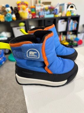 Sorel Kids Blue Winter Boots with Orange Trim